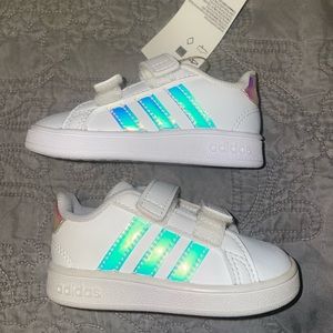 Adidas kids shoes size c5